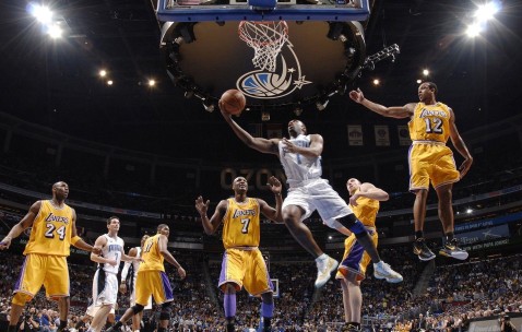 电竞投注平台-网坛巨星跨界引爆篮网主场！莎拉波娃惊天逆转诠释运动真谛，莎拉波娃篮网主场跨界演绎惊天逆转，诠释运动真谛！