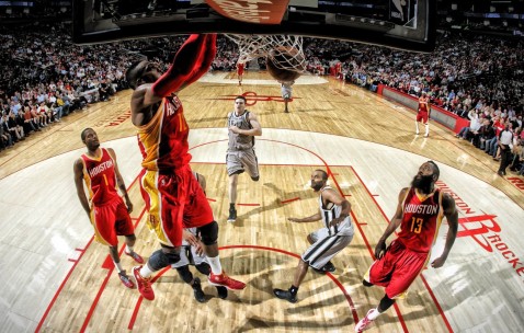 电竞投注平台-王者归来！TheShy回归赛场率队逆转，瑞士轮首战引爆全球狂欢，王者归来！TheShy瑞士轮首战率队逆转引爆狂欢